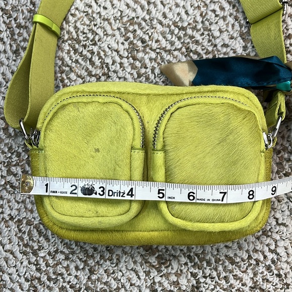 PARFOIS TEXTURED CROSSBODY BAG CHARTREUSE COWHIDE LEATHER HAIR MADE IN PORTUGAL - Picture 13 of 17